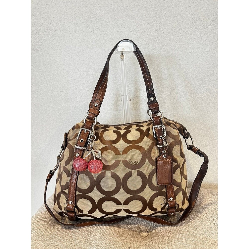 COACH SIGNATURE CANVAS SHOULDER BAG
